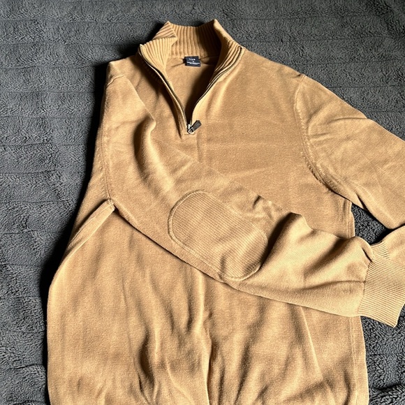 GAP Oatmeal Quarter Zip Sweater - Picture 7 of 8